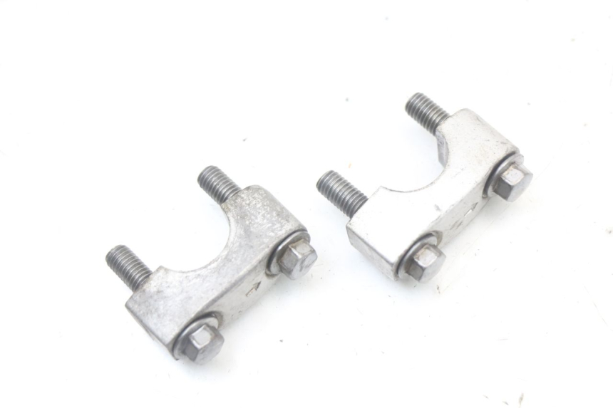 photo de HANDLEBAR RISERS KAWASAKI ZR7 ZR-7 S 750 (1999 - 2004) - Component detail