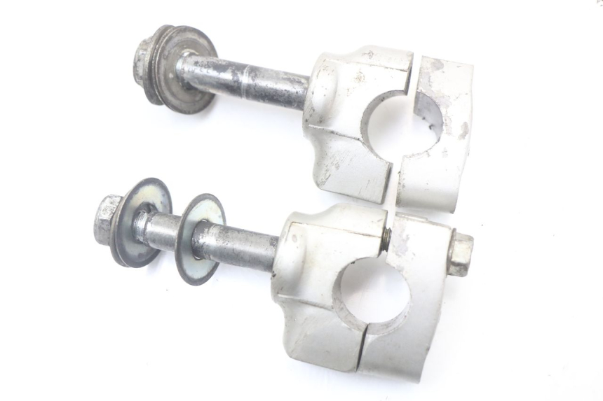 photo de HANDLEBAR RISERS KAWASAKI KDX 125 (1990 - 1991) - Alternative perspective