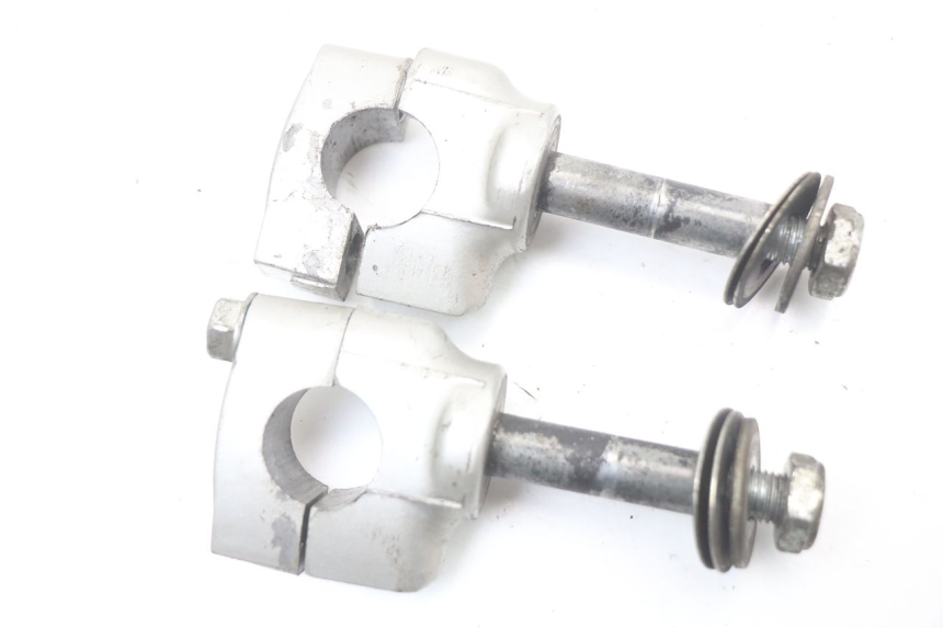 photo de HANDLEBAR RISERS KAWASAKI KDX 125 (1990 - 1991) - Product overview