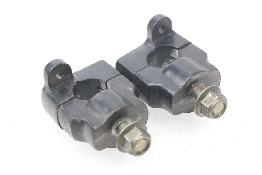 photo de HANDLEBAR RISERS LIFAN LF125ST-A 125 - Zoom on usage condition