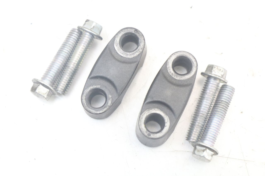 photo de HANDLEBAR RISER YAMAHA MT-07 MT07 ABS 700 (2014 - 2017) - Alternative perspective