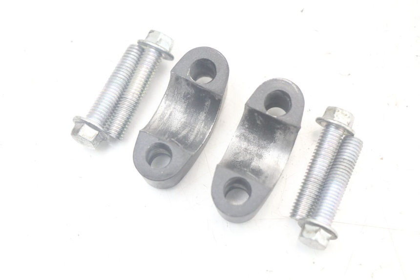 photo de HANDLEBAR RISER YAMAHA MT-07 MT07 ABS 700 (2014 - 2017) - Technical close-up