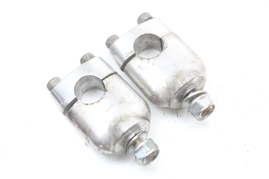 photo de HANDLEBAR RISERS HONDA PCX (JF28) 125 (2009 - 2011) - Alternative perspective