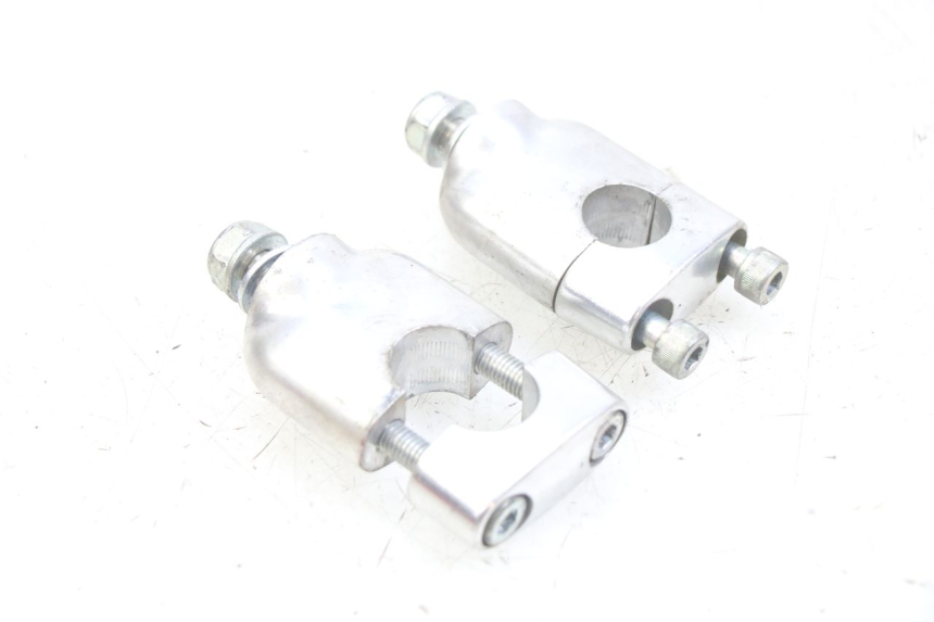 photo de HANDLEBAR RISER HONDA PCX (JF47) 125 (2012 - 2013) - Zoom on usage condition