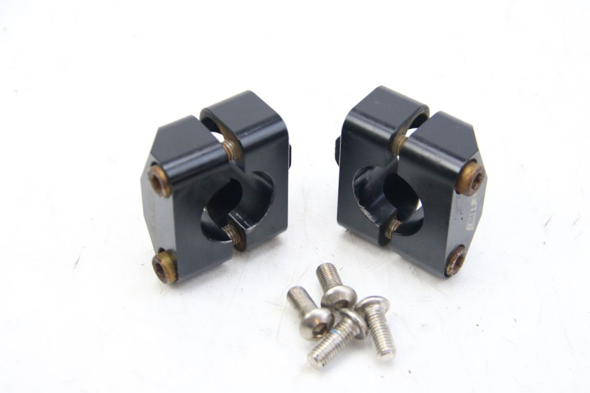 photo de HANDLEBAR RISER APRILIA SX 50 (2011 - 2017) - Component detail