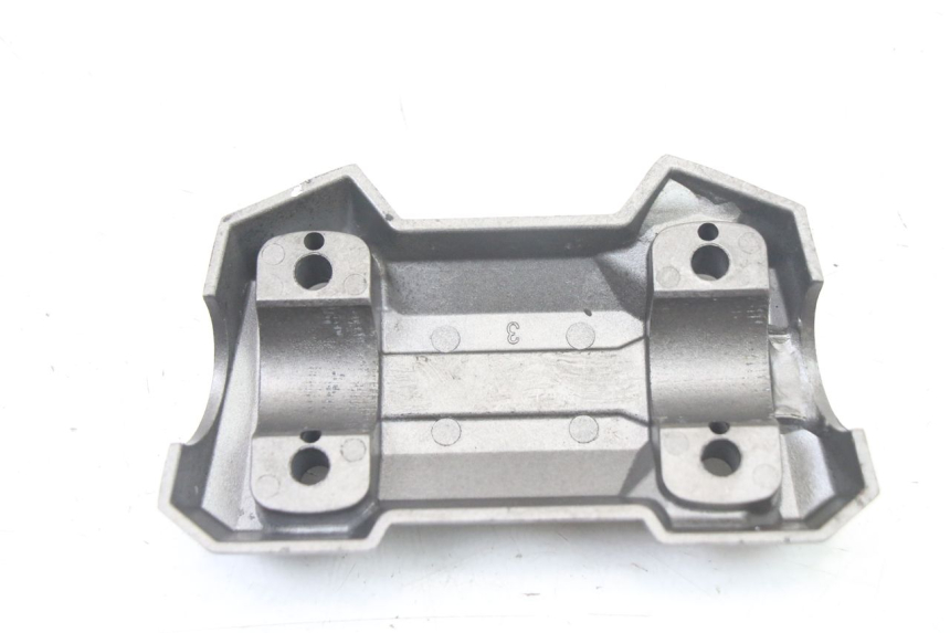 photo de HANDLEBAR RISER SYM JET 14 4T 50 (2018 - 2022) - Alternative perspective