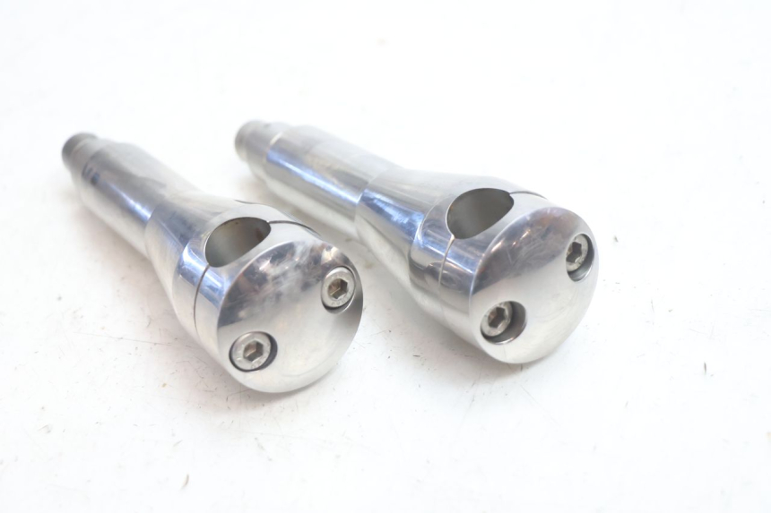 photo de HANDLEBAR RISERS BOOM TRIKE FUN 500 (2004 - 2010) - Main view