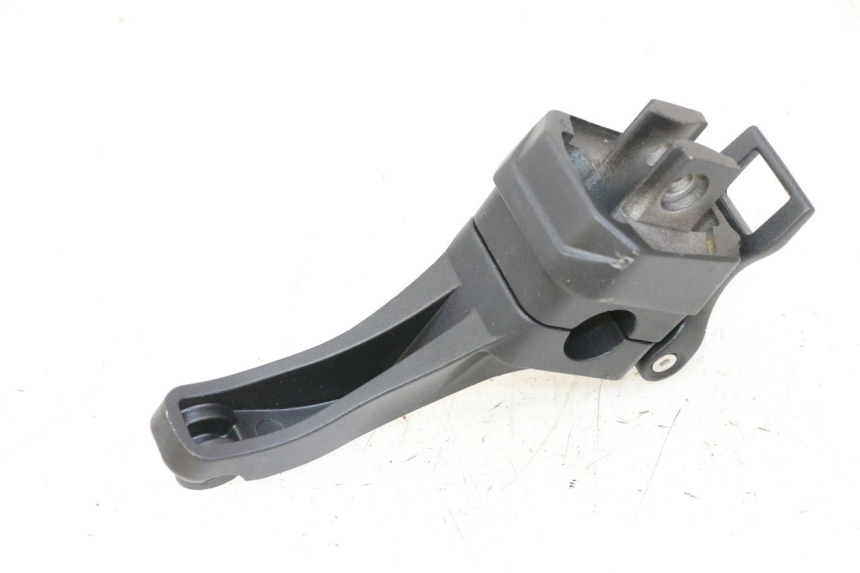 photo de HANDLEBAR RISERS DUALTRON VICTOR LIMITED 1 - Alternative perspective