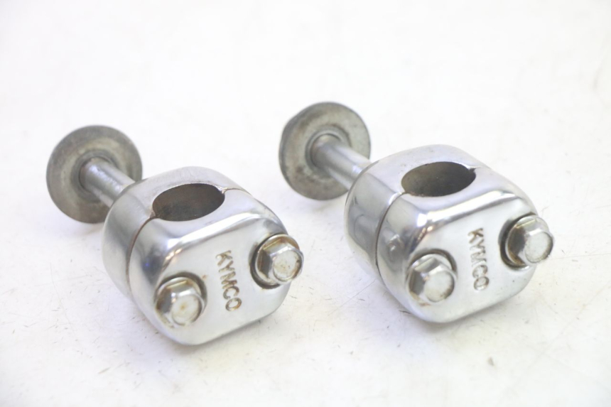 photo de HANDLEBAR RISERS KYMCO ZING 125 (1997 - 2003) - Component detail