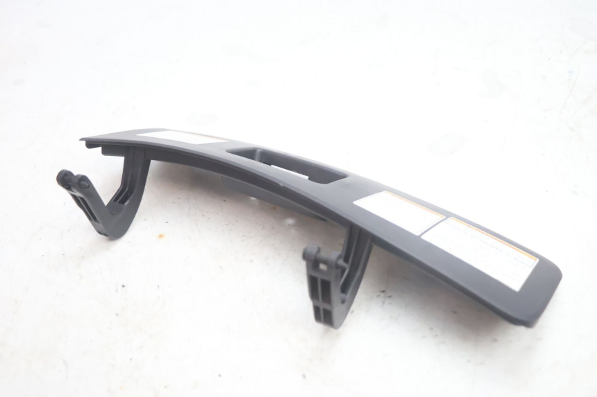 photo de GLOVEBOX DOOR SUZUKI BURGMAN EXECUTIVE ABS 650 (2006 - 2012) - Component detail