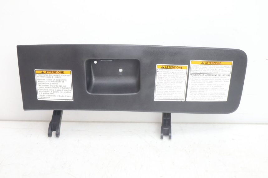 photo de GLOVEBOX DOOR SUZUKI BURGMAN EXECUTIVE ABS 650 (2006 - 2012) - Main view