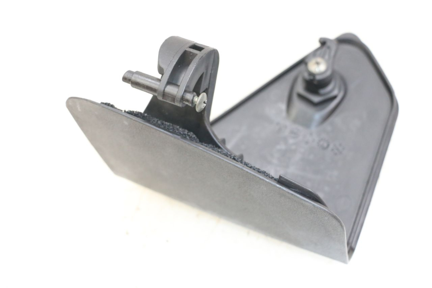 photo de GLOVEBOX DOOR KYMCO DINK STREET ABS 125 (2011 - 2018) - Component detail