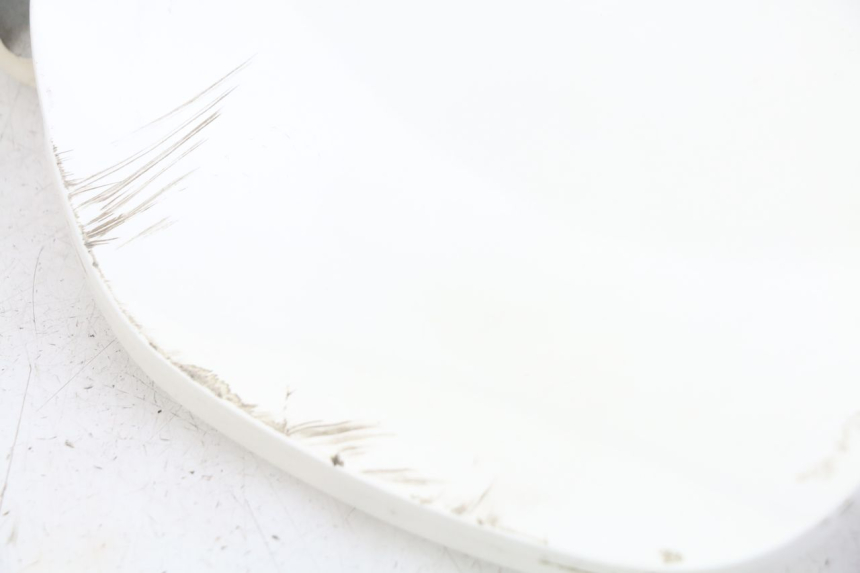 photo de GLOVE BOX DOOR SYM FIDDLE 3 III 125 (2014 - 2020) - Technical close-up