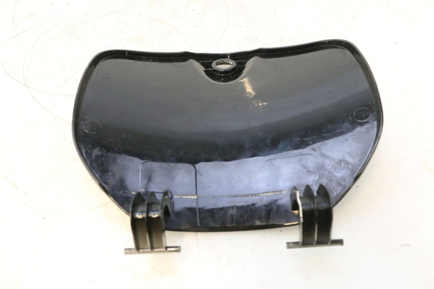 photo de GLOVEBOX DOOR SYM FIDDLE 3 III 50 (2014 - 2020) - Technical close-up