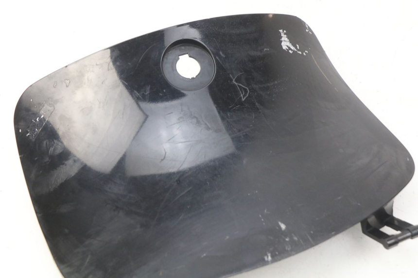 photo de GLOVE BOX DOOR MBK FLIPPER 50 (2004 - 2012) - Component detail
