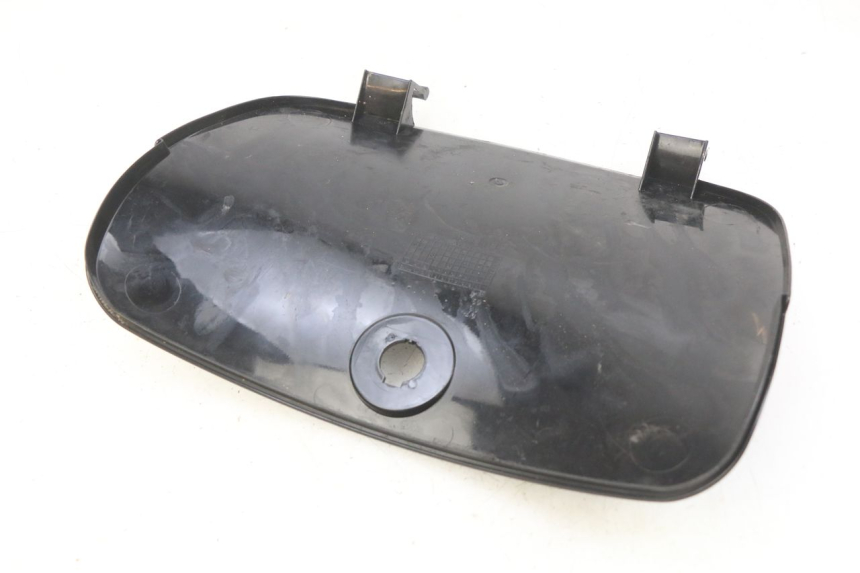 photo de GLOVE BOX DOOR MBK FLIPPER 50 (2004 - 2012) - Alternative perspective