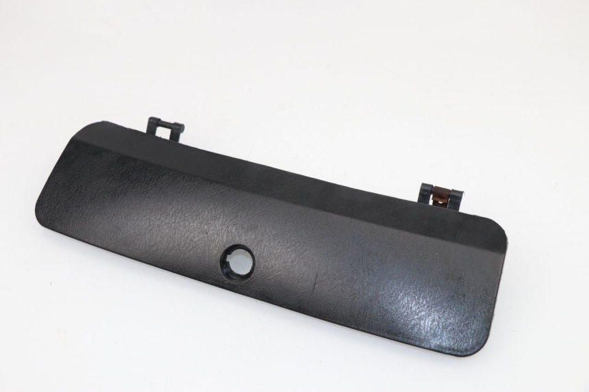 photo de GLOVEBOX DOOR REVATTO FUTURA GT 125 (2006 - 2008) - Main view