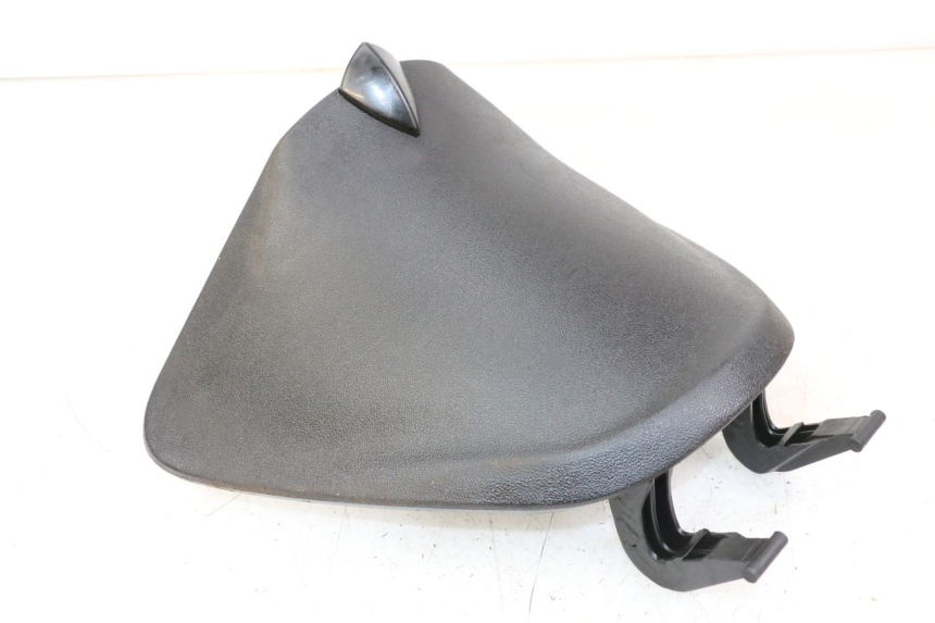 photo de GLOVEBOX DOOR PIAGGIO LIBERTY IGET 4T 50 (2021 - 2025) - Technical close-up