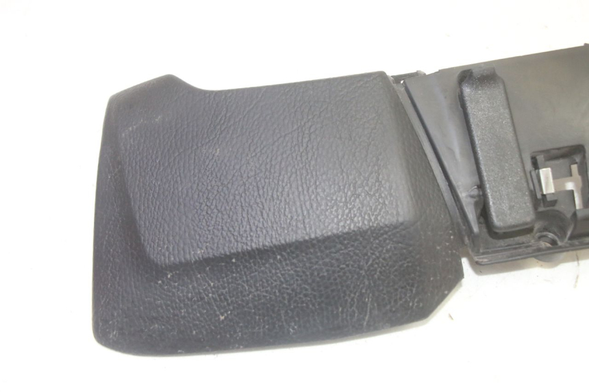 photo de GLOVEBOX DOOR PIAGGIO MP3 HPE 350 (2018 - 2020) - Component detail