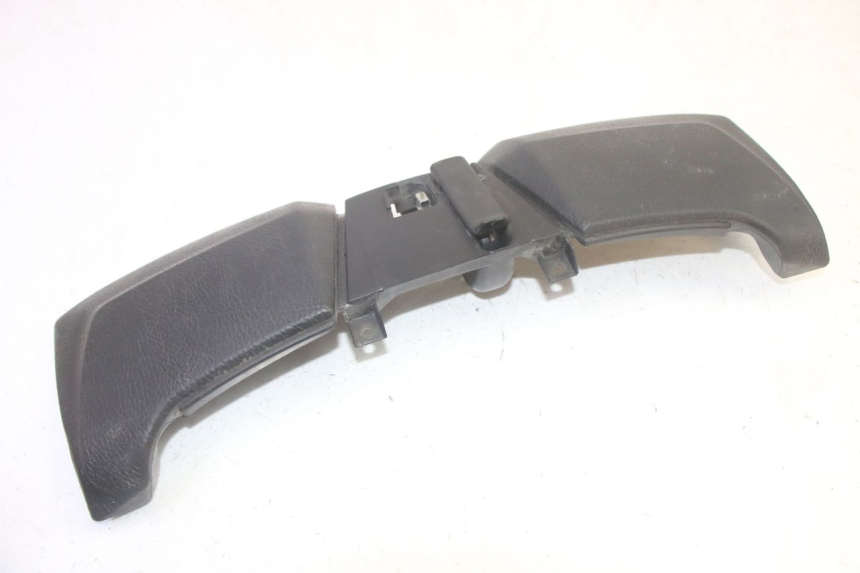 photo de GLOVEBOX DOOR PIAGGIO MP3 HPE 350 (2018 - 2020) - Product overview