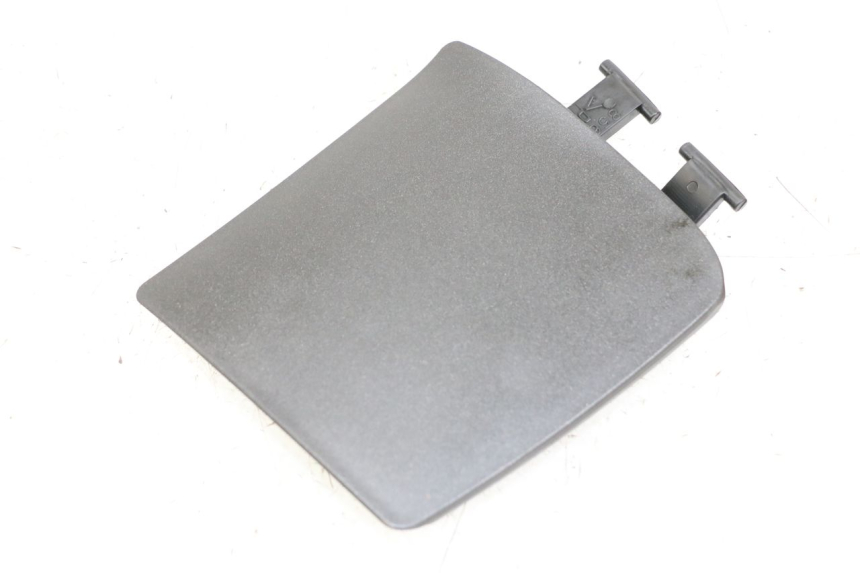 photo de GLOVEBOX DOOR APRILIA SR MOTARD 50 (2012 - 2018) - Main view