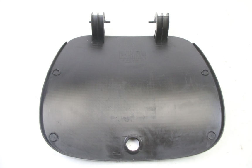 photo de GLOVE BOX DOOR PEUGEOT TWEET 4T 50 (2014 - 2019) - Product overview