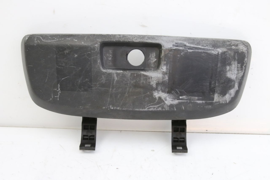photo de GLOVE BOX DOOR SUZUKI UH BURGMAN 125 (2002 - 2006) - Main view