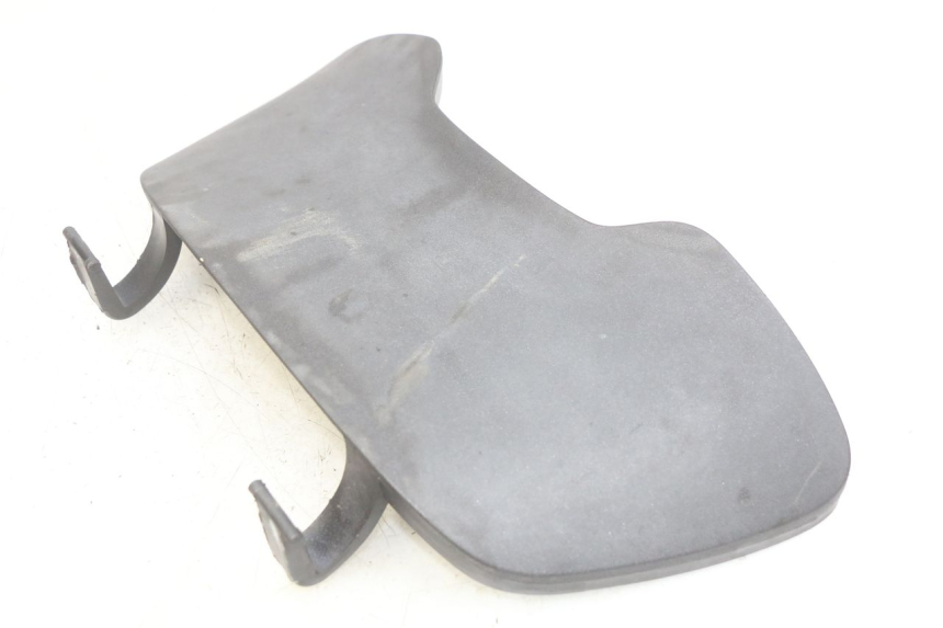 photo de GLOVE BOX DOOR PIAGGIO X9 EVOLUTION 125 (2003 - 2007) - Component detail