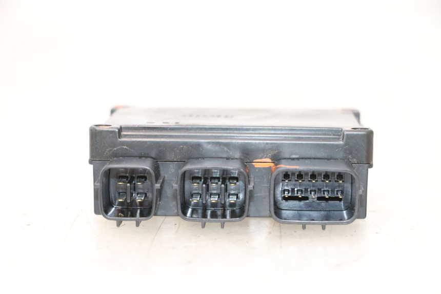 photo de FUSE BOX KAWASAKI ER-6 ER6 N 650 (2005 - 2009) - Zoom on usage condition
