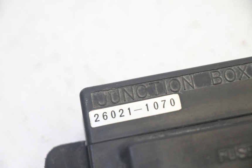 photo de FUSE BOX KAWASAKI GPX R WARBIRD 600 (1988 - 1993) - Component detail