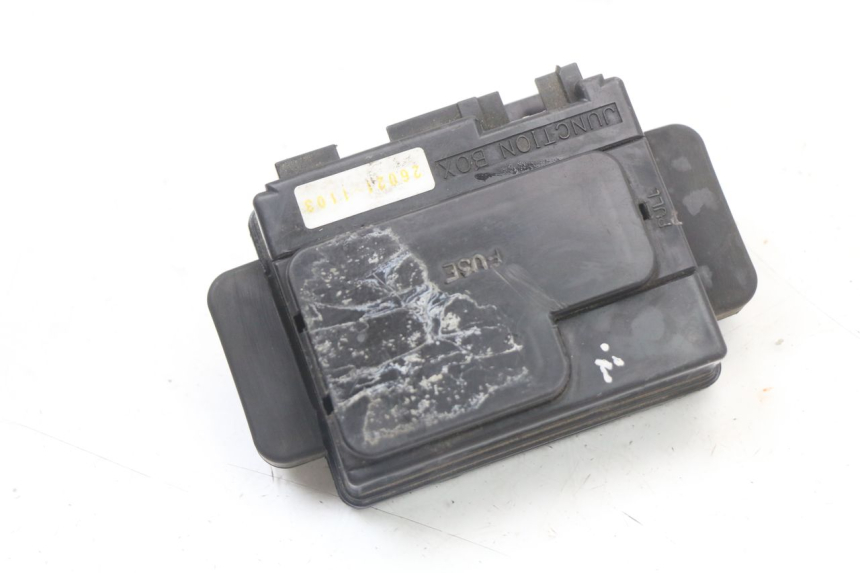 photo de FUSE HOLDER KAWASAKI ZR7 ZR-7 S 750 (1999 - 2004) - Alternative perspective
