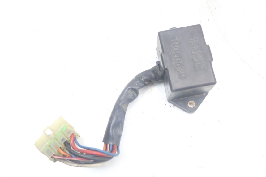 photo de FUSE HOLDER TRIUMPH SPEED TRIPLE T301 900 (1994 - 1996) - Technical close-up