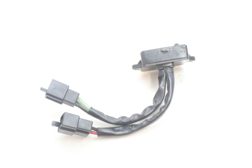 photo de FUSE BOX HONDA XRV AFRICA TWIN 750 (1990 - 1992) - Zoom on usage condition
