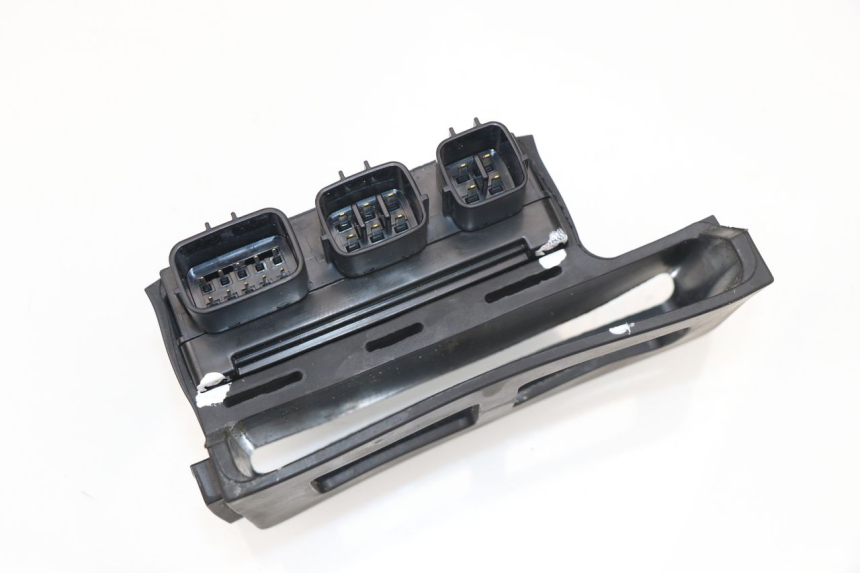 photo de FUSE BOX KAWASAKI Z800 Z ABS 800 (2013 - 2017) - Surface and material condition