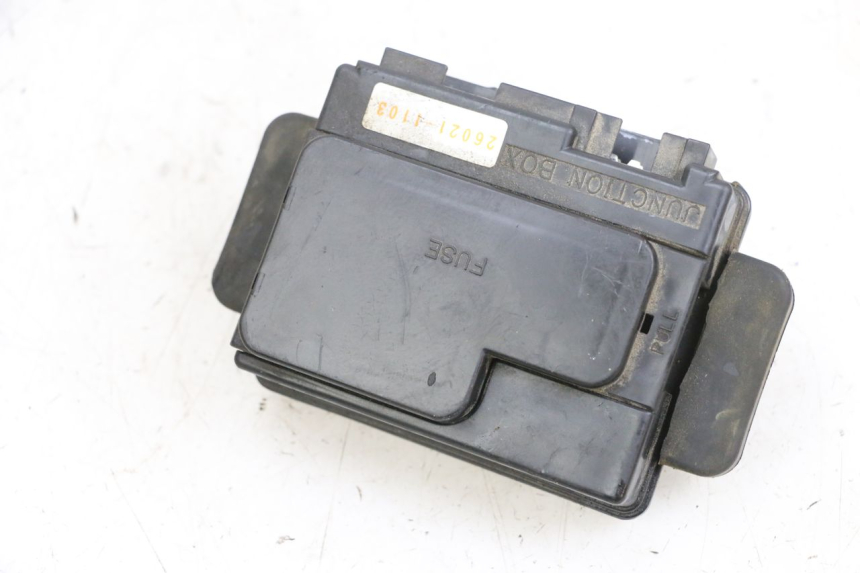 photo de FUSE BOX KAWASAKI ZR 7 750 (1999 - 2004) - Technical close-up