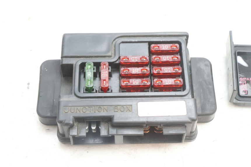 photo de FUSE HOLDER KAWASAKI ZZR 600 (1995 - 2004) - Component detail