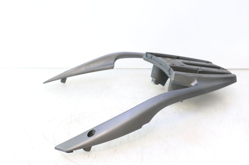 photo de LUGGAGE RACK APRILIA ATLANTIC S 125 (2010 - 2013) - Surface and material condition