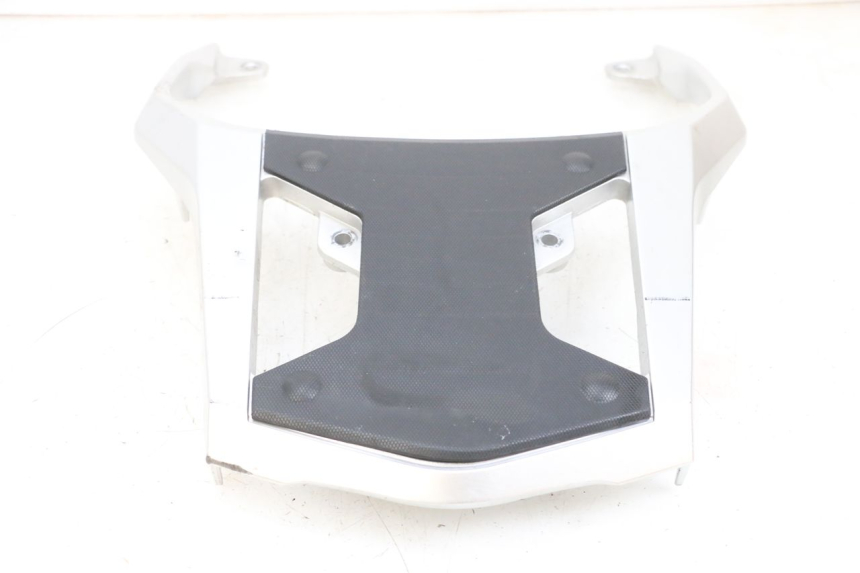 photo de LUGGAGE RACK SUZUKI DL V STROM 1000 (2002 - 2007) - Distinctive features