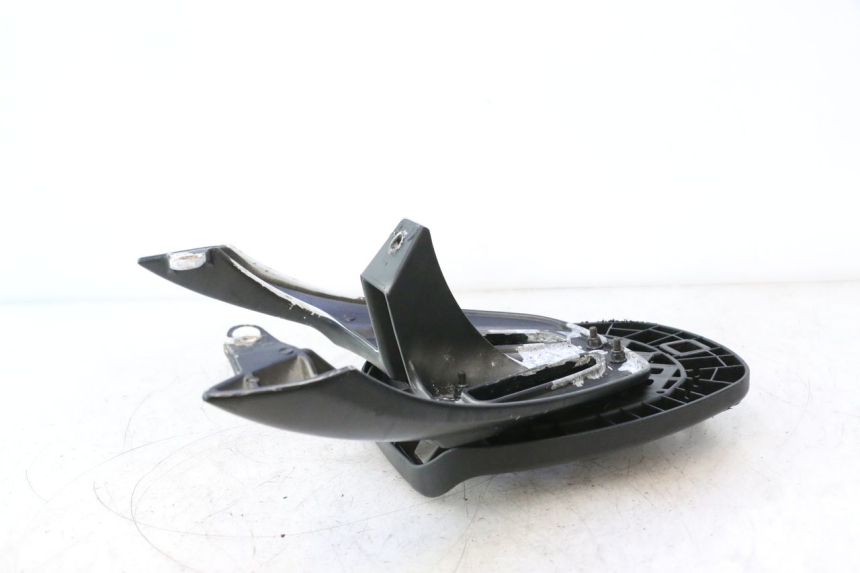 photo de LUGGAGE RACK SYM FIDDLE 3 III 50 (2014 - 2020) - Component detail