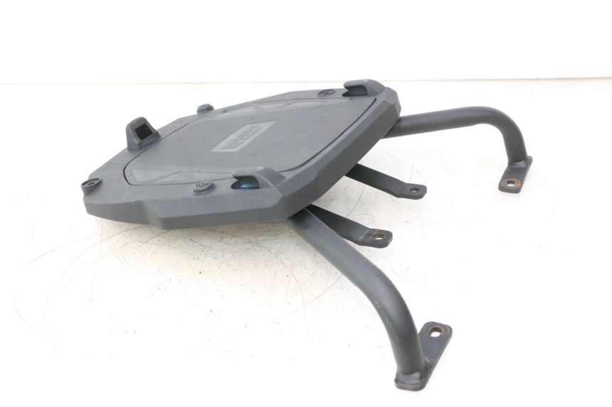 photo de LUGGAGE RACK PIAGGIO FLY 2T 50 (2004 - 2017) - Surface and material condition