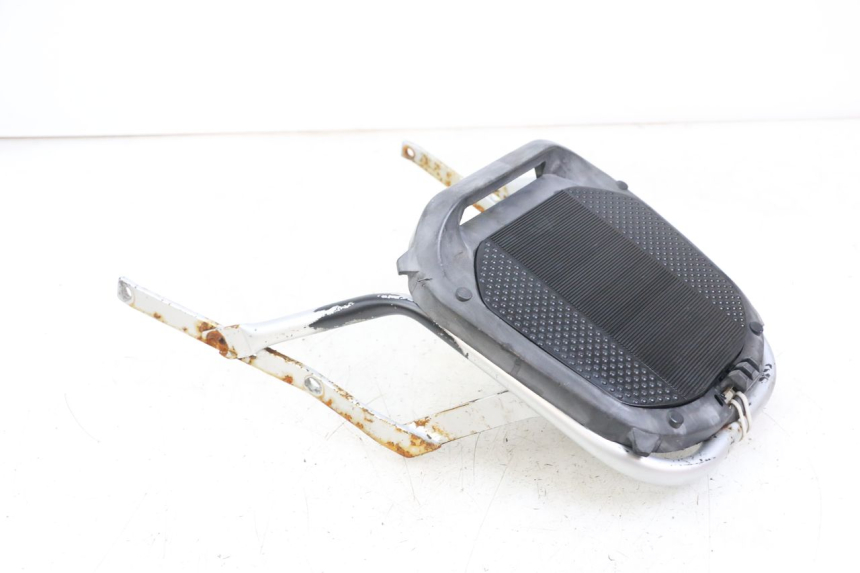 photo de Luggage rack HYOSUNG GF 125 (2001 - 2005) - Technical close-up