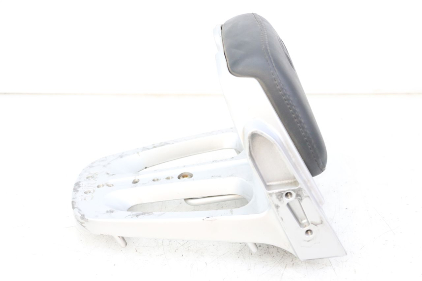 photo de LUGGAGE RACK KYMCO GRAND DINK 125 (2008 - 2014) - Surface and material condition