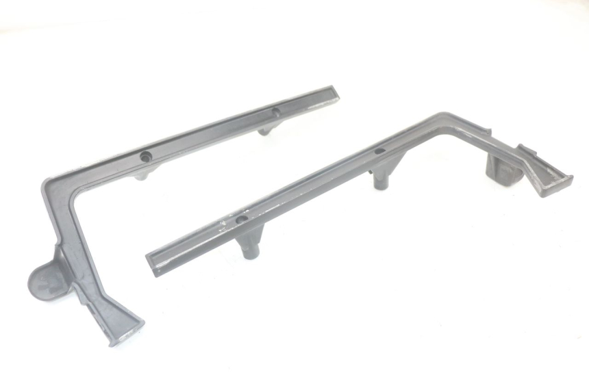 photo de LUGGAGE RACK KAWASAKI GTR 1000 (1994 - 2004) - Component detail