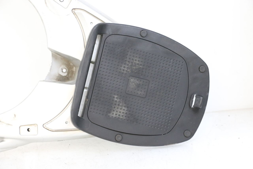 photo de LUGGAGE RACK RENAULT KOURANOS 125 (2001 - 2004) - Markings and original references