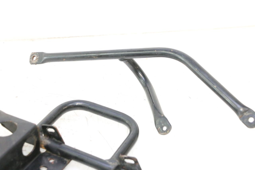 photo de LUGGAGE RACK PEUGEOT LUDIX 50 (2005 - 2007) - Zoom on usage condition