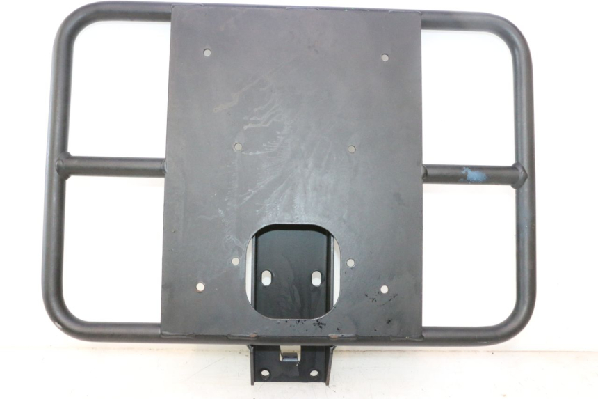 photo de LUGGAGE RACK PEUGEOT LUDIX PRO 2T 50 (2010 - 2017) - High-resolution close-up
