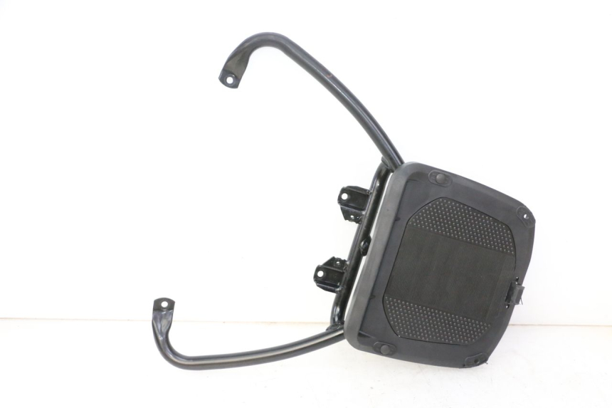 photo de LUGGAGE RACK PIAGGIO MP3 HPE 310 (2024 - 2025) - Main view
