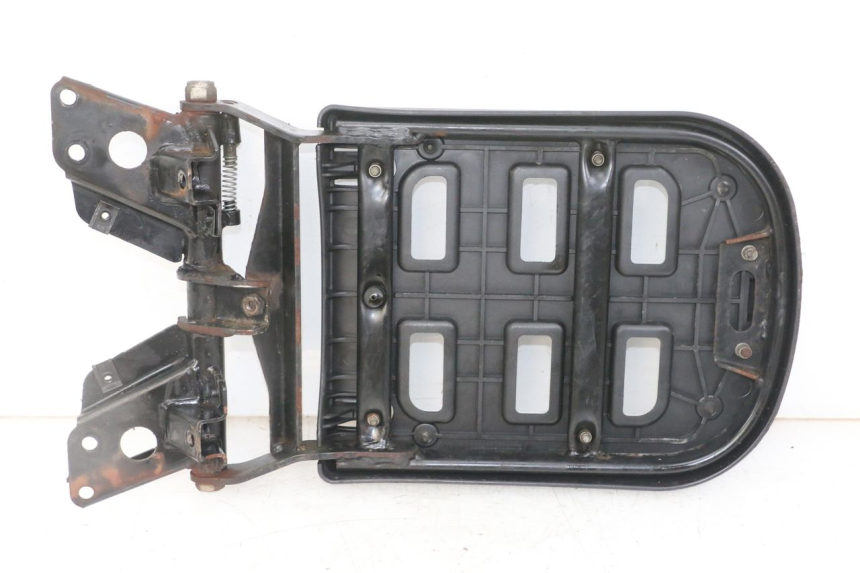 photo de LUGGAGE RACK PIAGGIO MP3 LT 300 (2010 - 2016) - Technical close-up