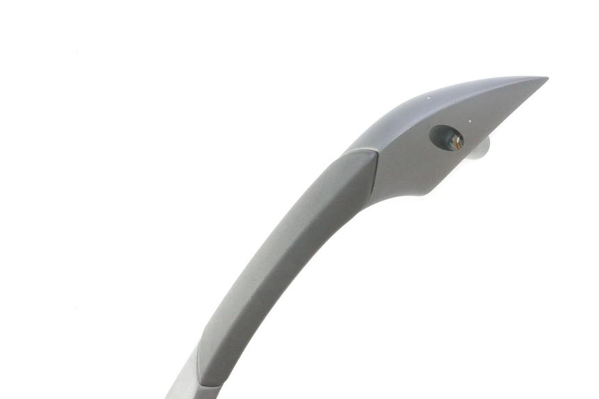 photo de LUGGAGE RACK PIAGGIO MP3 500 (2016 - 2018) - Alternative perspective