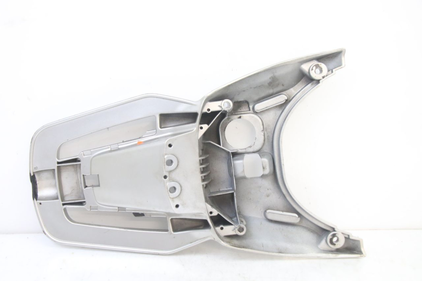 photo de LUGGAGE RACK PIAGGIO VESPA GRANTURISMO 125 (2003 - 2007) - Markings and original references